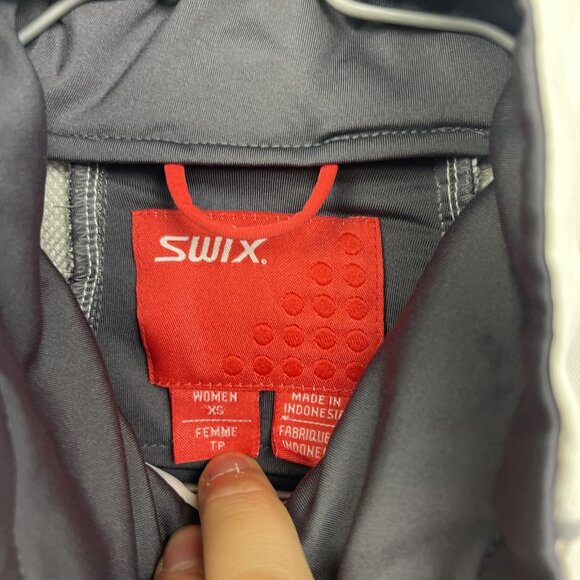 SWIX Ultralight Windbreaker Jacket Wom XS Full Zip Lightweight Floral Embroidery - Picture 7 of 16